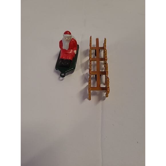 Department 56 Santa & Reindeer 2 Piece Figurine Set NOS Village Vintage Metal - Picture 2 of 8